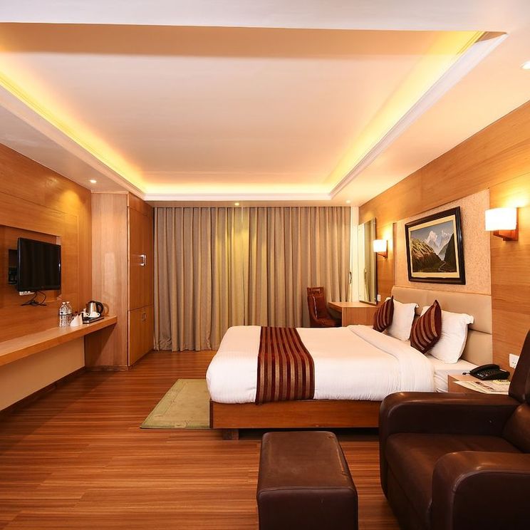 Гостевые домики, Отели 3*, Отели 4*, Бутик-отели, Лоджи