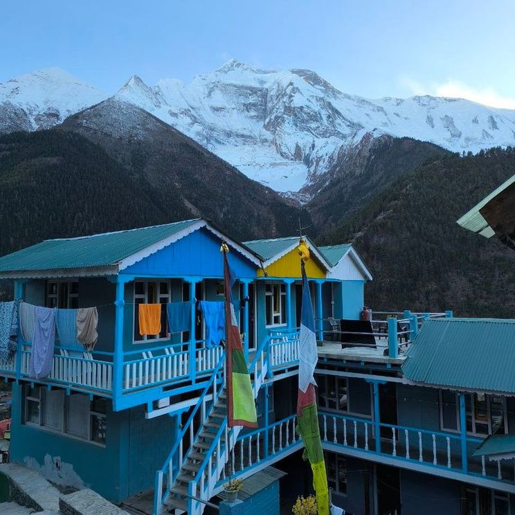 Отели 1-2*, Кемпинги, Бунгало, Виллы, Хижины, Лоджи, Шале