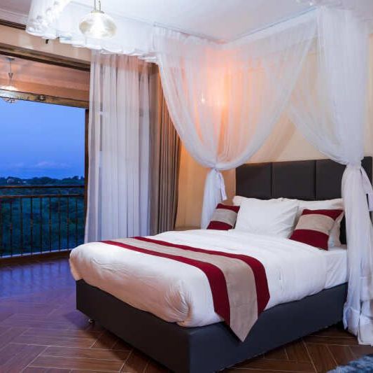 Отели 4*, Лодж