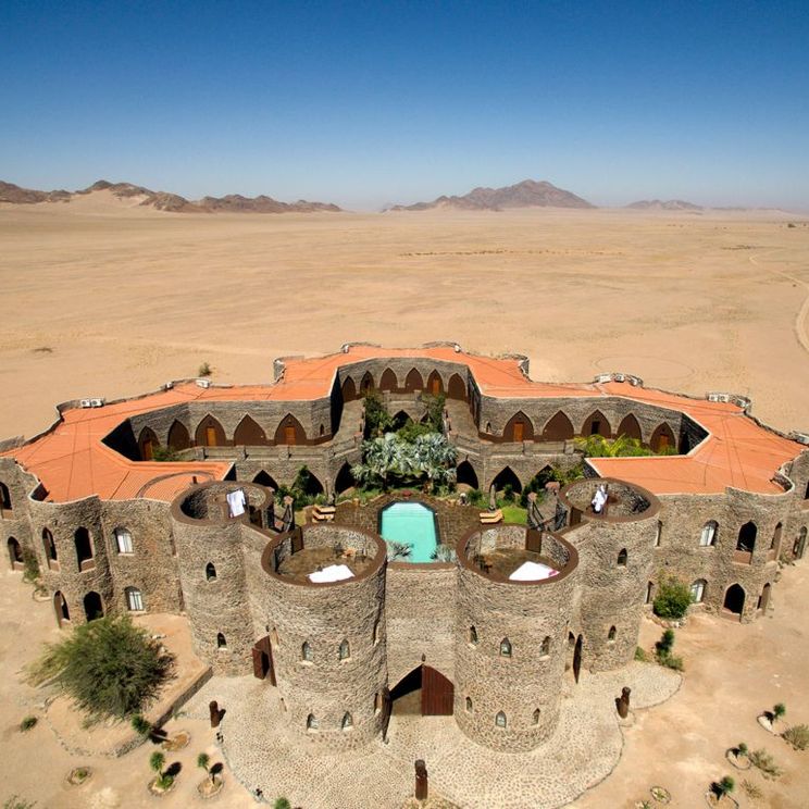 Отели 4*, Лоджи