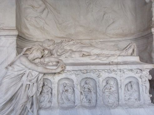 Гробница Кановаса работы Кероля
