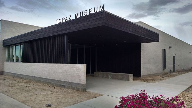 Музей "Топаз" в г. Делта (Юта)