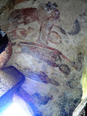 Пещеры Жонас, фрески в часовне