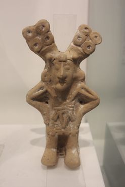 Ацтекская фигурка