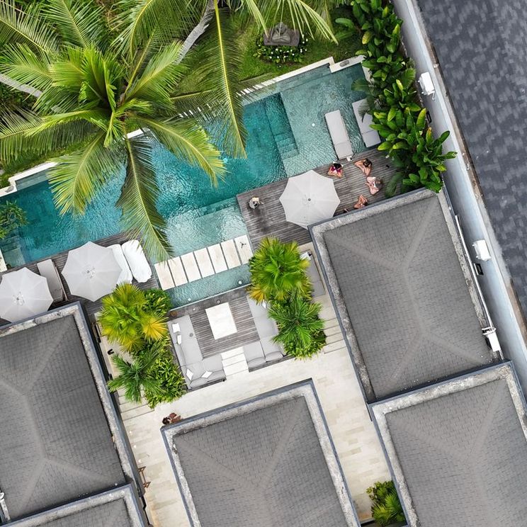 Бутик-отели, Апартаменты, Отели 5*, Виллы, Глэмпинги