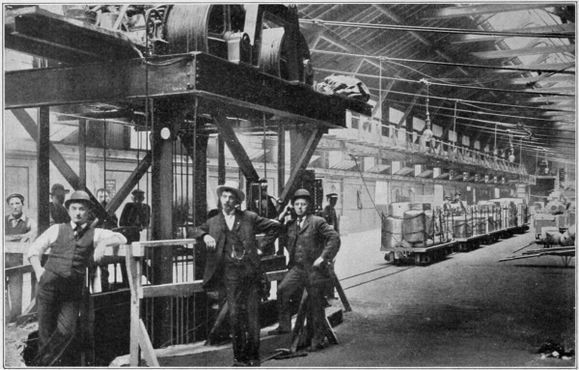 Запуск нового грузового поезда в 1905 году