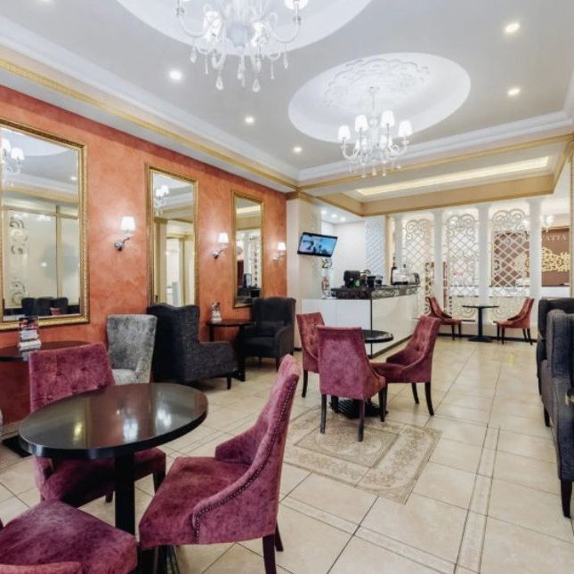 Отели 1-2*, Отели 3*