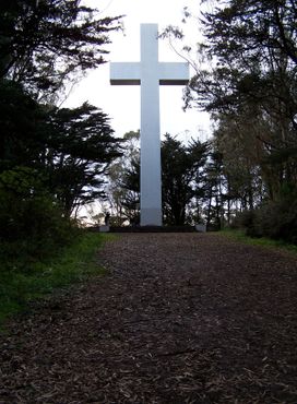 Крест
на Маунт-Дэвидсон