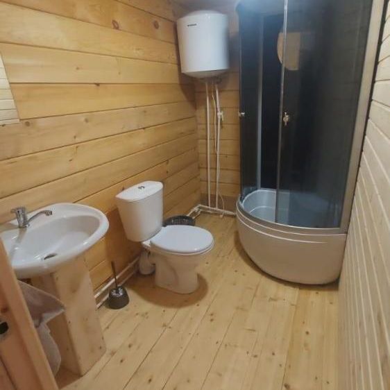 Отели 1-2*, Кемпинги, Гостевые домики