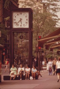 Часы в 1973 году
