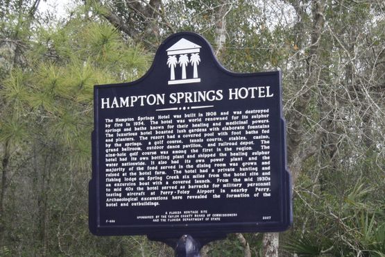 Руины отеля Hampton Springs