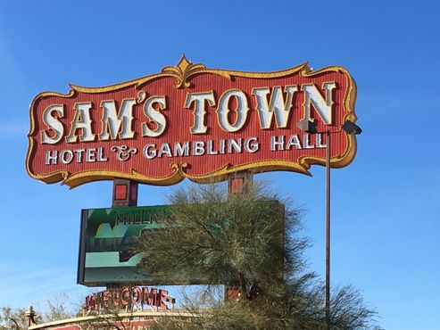 Отель и казино Sam’s Town