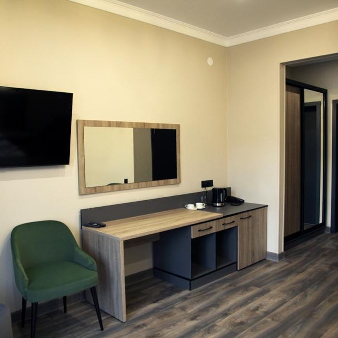 Отели 3*, Отели 4*, Палатки