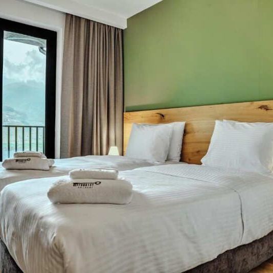 Гостиницы 4*