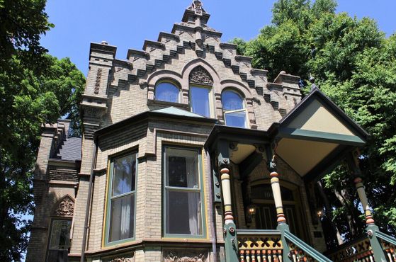 Дом Генри Рокхема