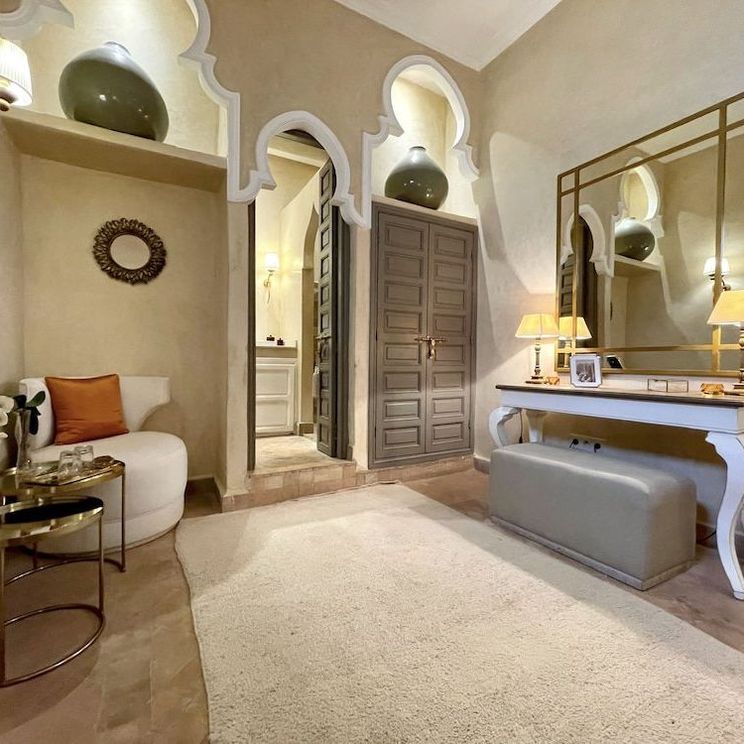 Отели 4*, Отели 5*