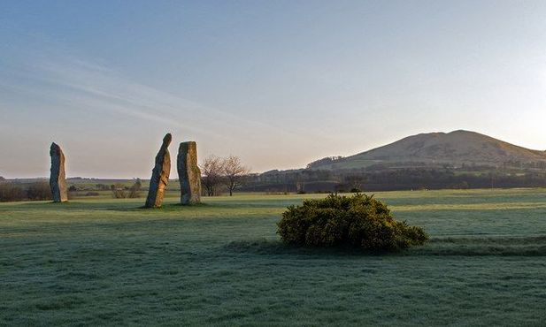 Стоячие камни Ландин-Линкс
