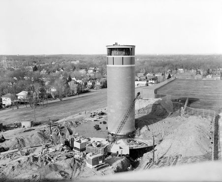 Строительство башни «Картуил»