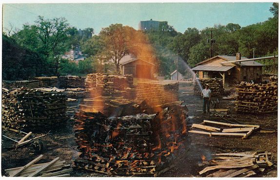 Изготовление древесного угля