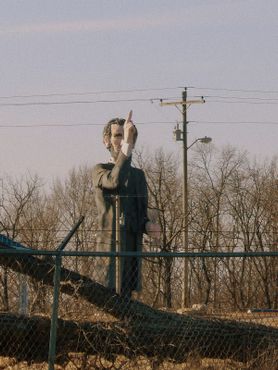 Статуя видна издалека