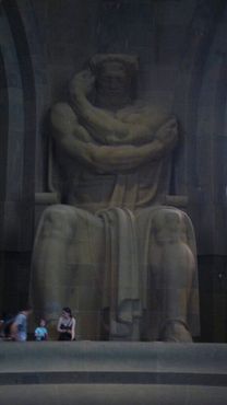 Памятник Битве народов