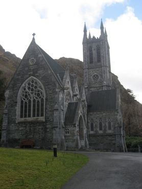 Готическая капелла, построенная в память о Маргарет Генри