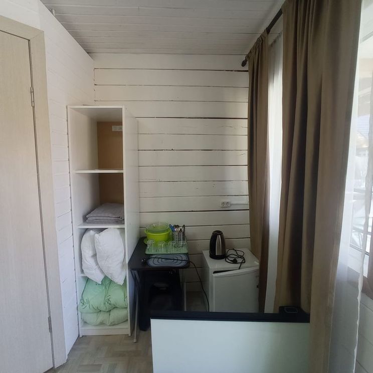 Гостевые домики, Tourist base