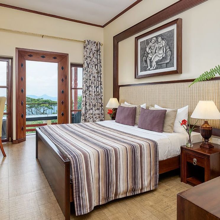 Гостиницы 4*