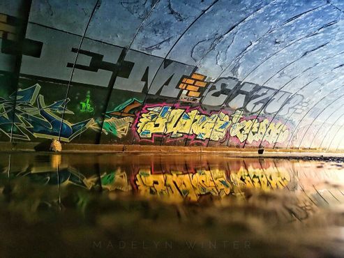 Ливневые туннели Мельбурна, фотография 2018 года авторства Мадлен Винтер