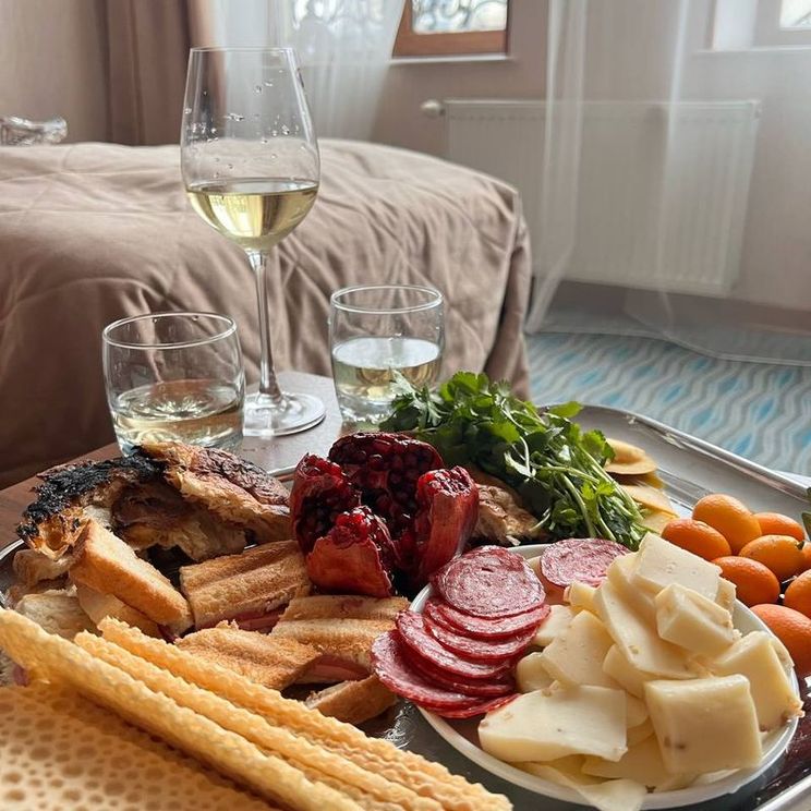 Гостиницы 4*