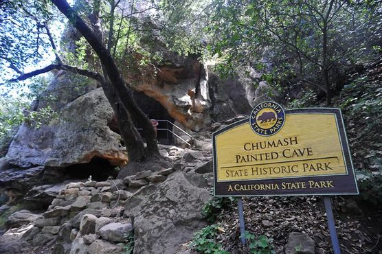 Государственный
исторический парк «Пещера рисунков
чумаши»