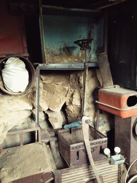 Внутри дома