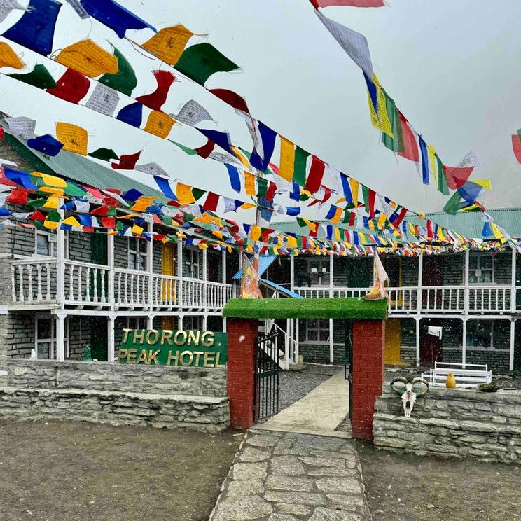 Отели 1-2*, Гостевые домики, Отели 3*, Лоджи