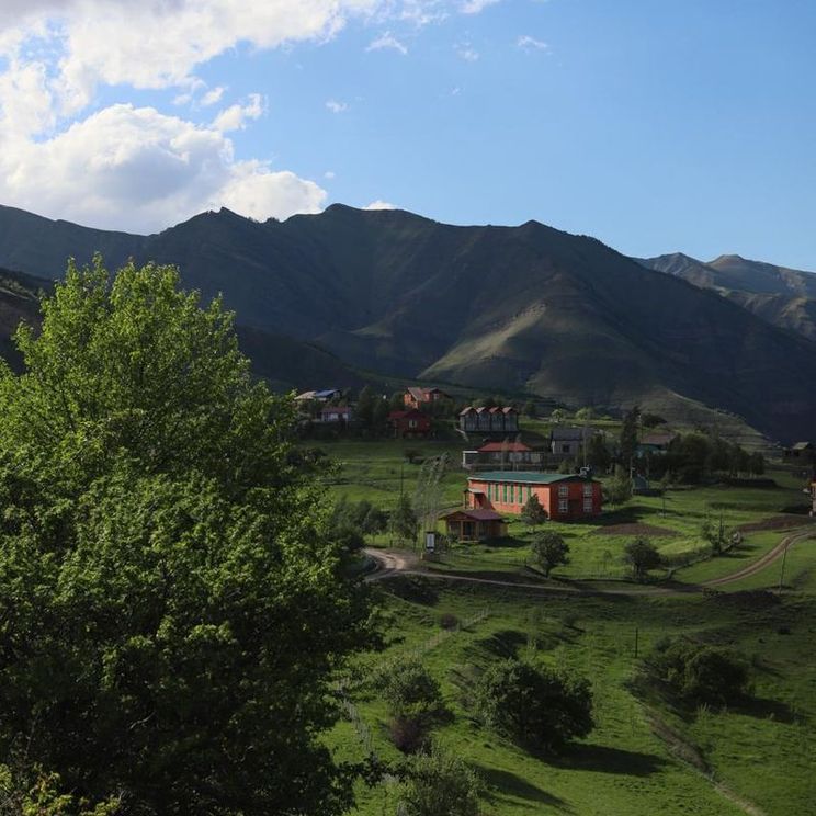 Отели 1-2*, Гостевые домики, Отели 3*, Отели 4*, Коттеджи