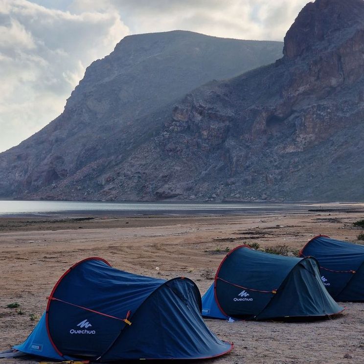 Отели 1-2*, Палатки