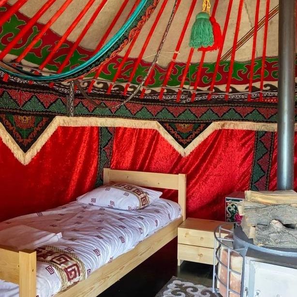 Гостевые домики, Отели 3*, Юрты