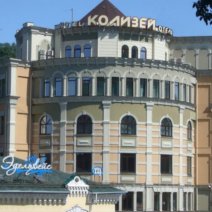 <p>Тур предусматривает проживание в отеле выбранной категории.</p><p><strong>Стоимость тура на 1 человека в зависимости от размещения, руб.:</strong></p><ul><li><strong>заезды в 2026 году:</strong></li></ul><figure class=