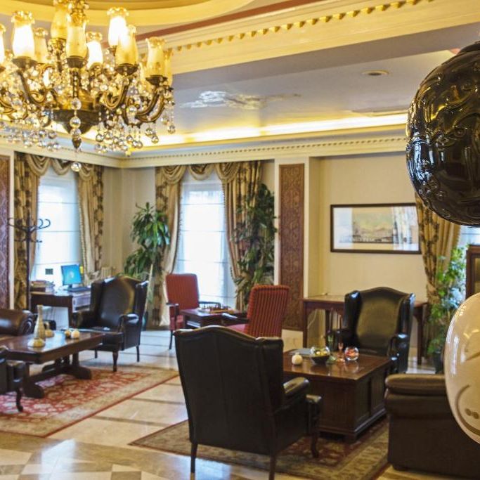 Отели 1-2*, Отели 3*