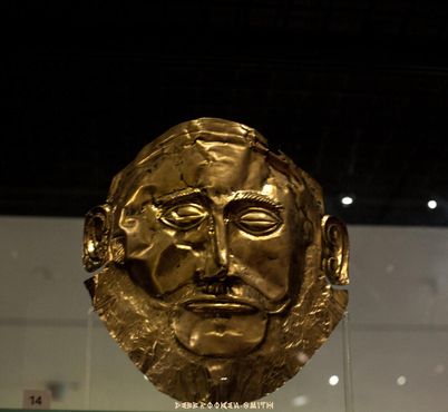 Копия знаменитой маски Агамемнона 