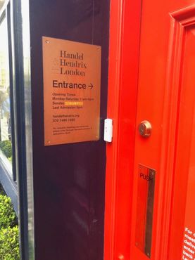 Вход в музей «Гендель и Хендрикс в
Лондоне»