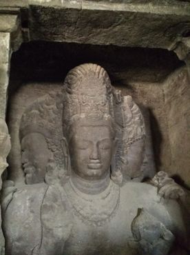 Статуя Тримурти, пещеры Элефанта, Мумбаи