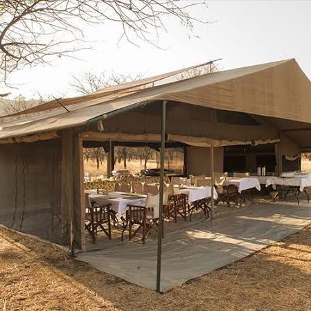 Отели 4*, Домик, Палатки