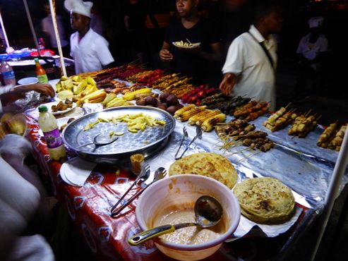 Занзибарский ночной рынок