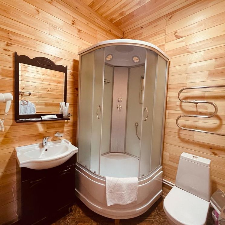 Гостиницы 1-2*, Гостевые домики, Гостиницы 3*