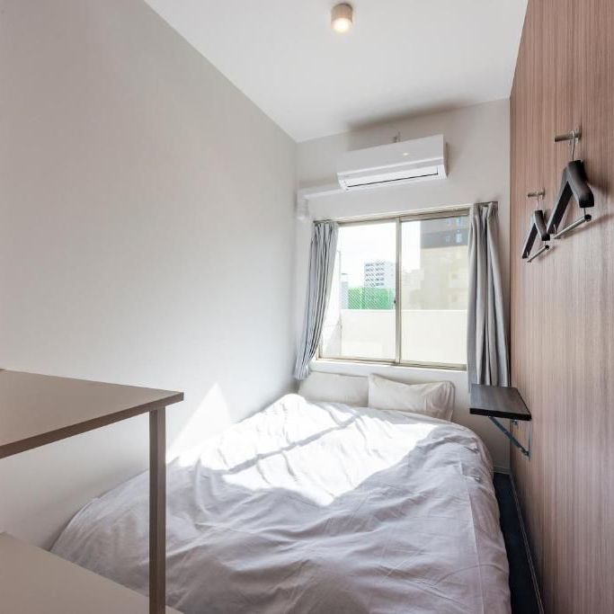 Отели 3*, Глэмпинги, Хостелы