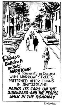 Автомобили паркуются на тротуарах