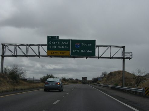 I-19, единственная в Америке межштатная автомагистраль с метрической системой измерения 