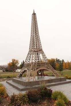 Эйфелева башня в Монмартре, Саскачеван