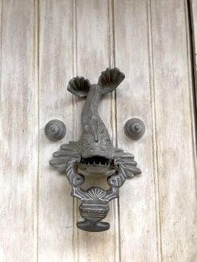 Дверной молоток в Картахене