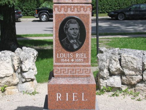 Могила Луи Риэля, лидера канадских метисов